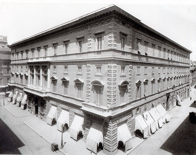 Palazzo Marignoli in via del Corso a Roma sede SCR. Foto Vasari, 189